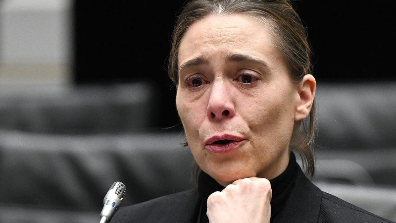 Sarah-Jane Trent testifying before the Ad Hoc Committee