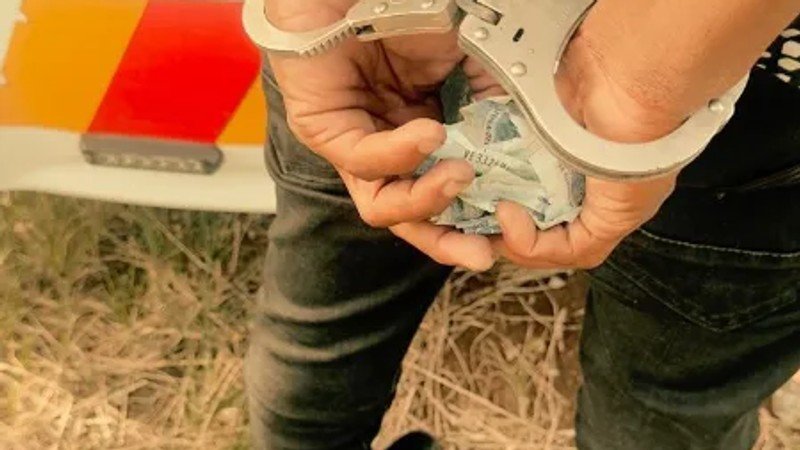 Road Traffic Inspectorate officers conducting a roadblock