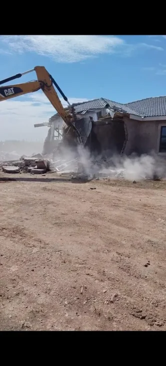 Eskom demolition in Thornville