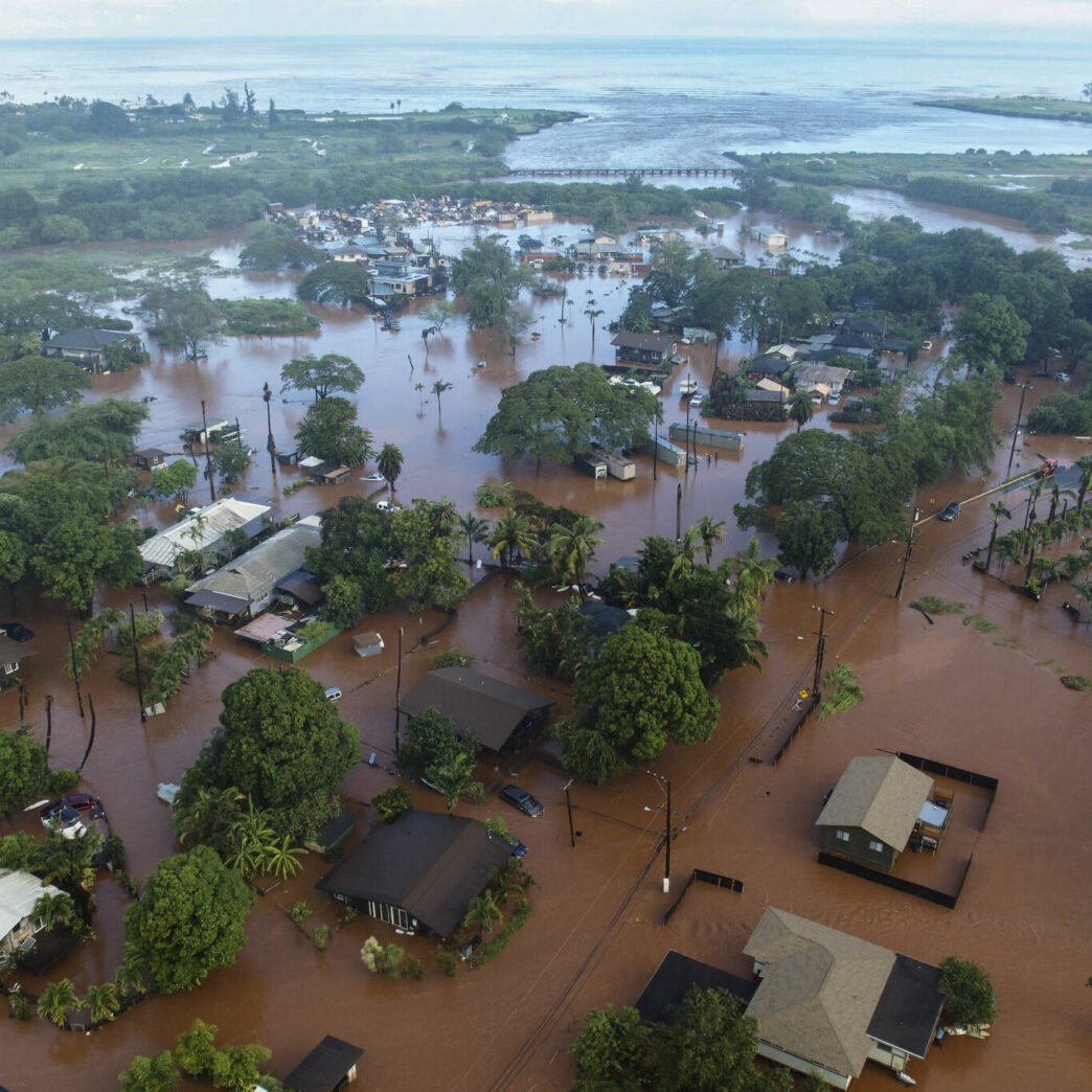 Flash flooding on Oahu