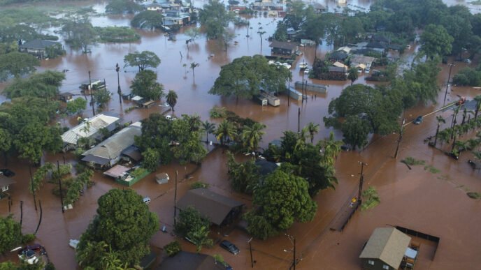 Flash flooding on Oahu