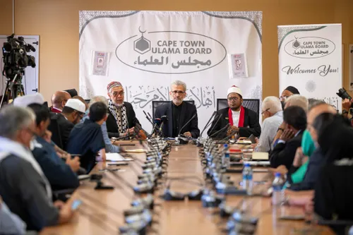 Iranian Ambassador Mansour Shakib Mehr briefs religious leaders and community activists