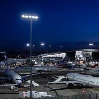 LaGuardia Airport runway incident