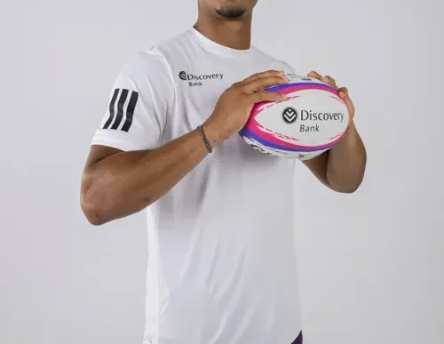 Sacha Feinberg-Mngomezulu in action