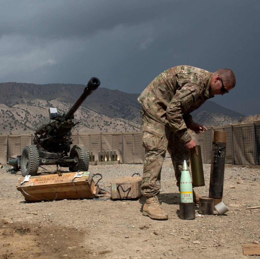 White phosphorus munition