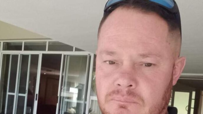 Police car outside court building