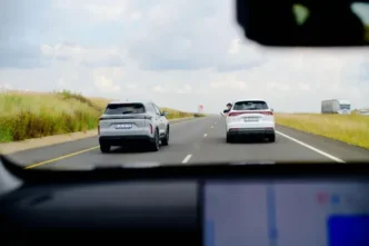 Chery Tiggo 7 PHEV on the road