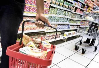 South African household struggling to pay bills