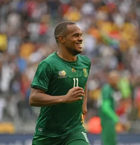 Iqraam Rayners in action for Mamelodi Sundowns