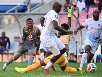 Kaizer Chiefs players celebrating a goal