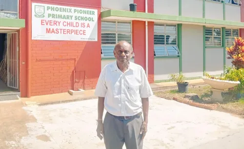 Phoenix Pioneer Primary School building