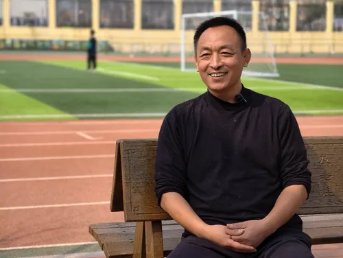Li Quansheng teaching jiaodi to children in Dongshaoqu village