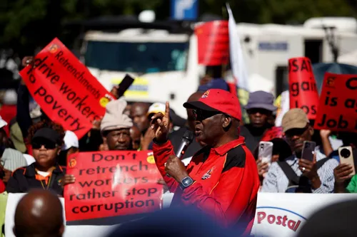 SA Post Office workers protesting in Pretoria