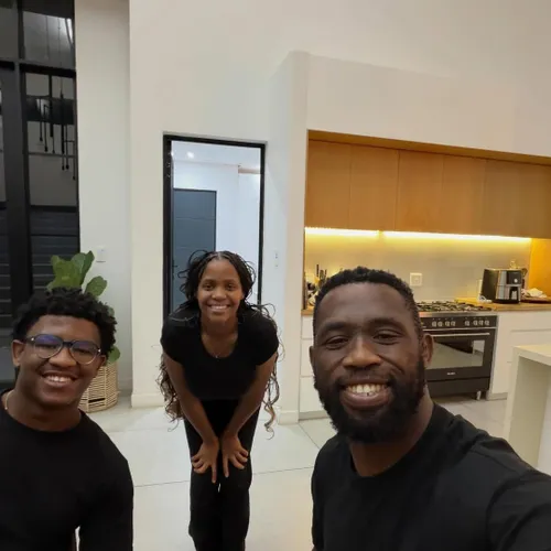 Siya Kolisi with his family on Easter weekend