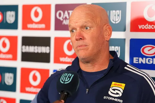 John Dobson coaching the Stormers