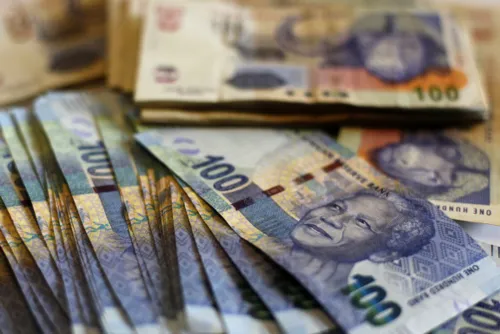 South African consumer struggling to make ends meet
