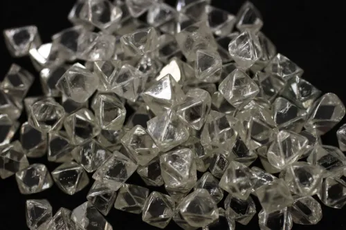 UCT researchers studying diamond formation