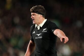 Scott Barrett in action