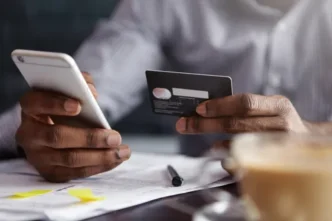 South African consumers shopping online