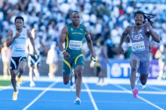 South African relay team in action